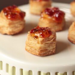 Cream Cheese Apricot Pepper Jelly Puff Pastry Cups