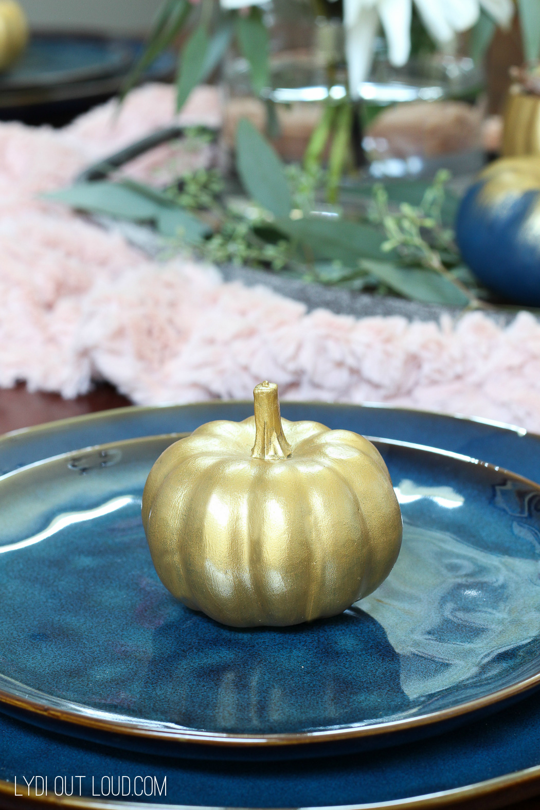 Gilded pumpkins for farmhouse glam fall centerpiece