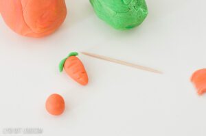 Fondant carrots
