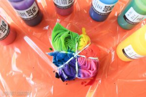 how to make a spiral tie dye